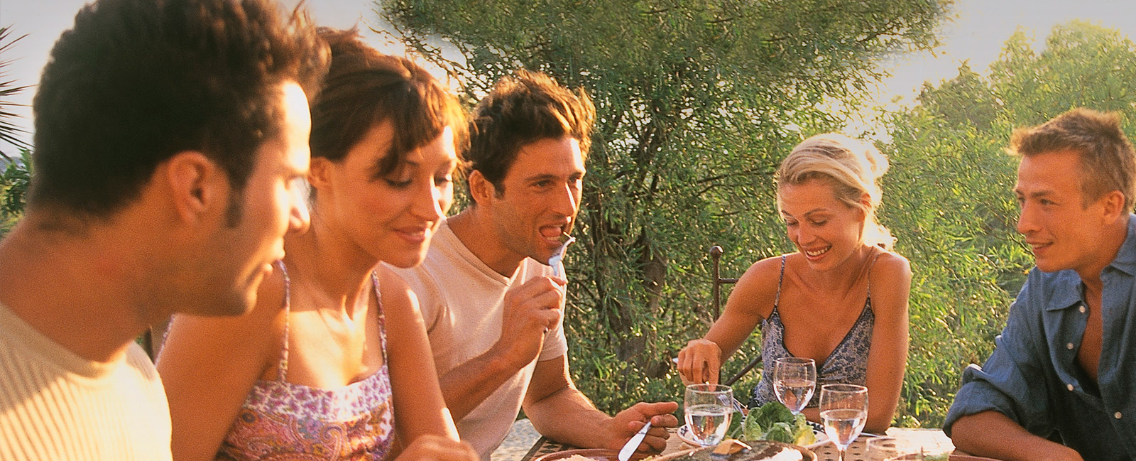 Mas de 50 a�os alimentando familias 